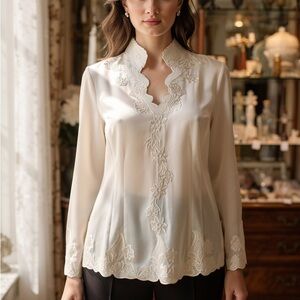 Soft Surroundings Cream Embroidered Blouse